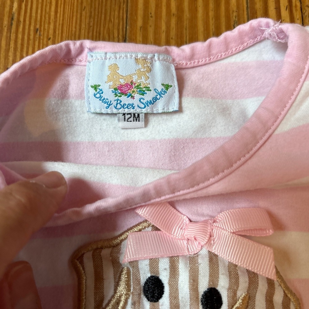 Busy Bees Smocked Romper Kids Pink Striped Puppy Dog Applique SIZE 12M - Picture 3 of 6